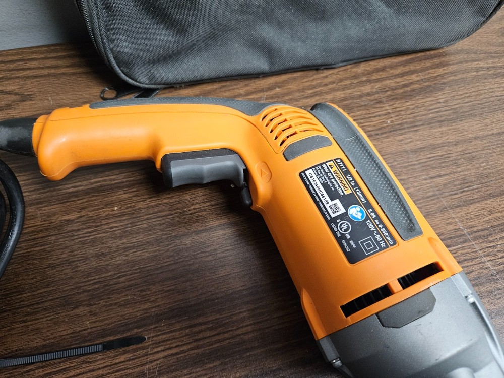 RIDGID R7111 Corded 8 Amp Variable Speed 1/2" Drill w/ Handle, Key & Bag