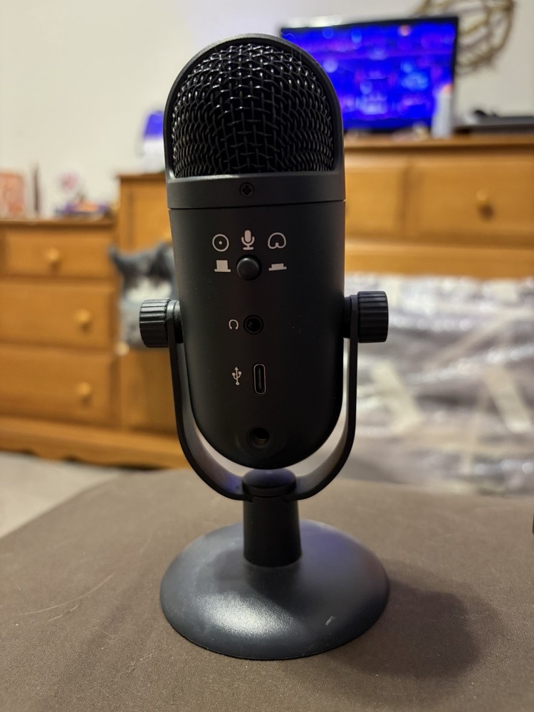 Onn USB Dual-Pattern Gaming Microphone