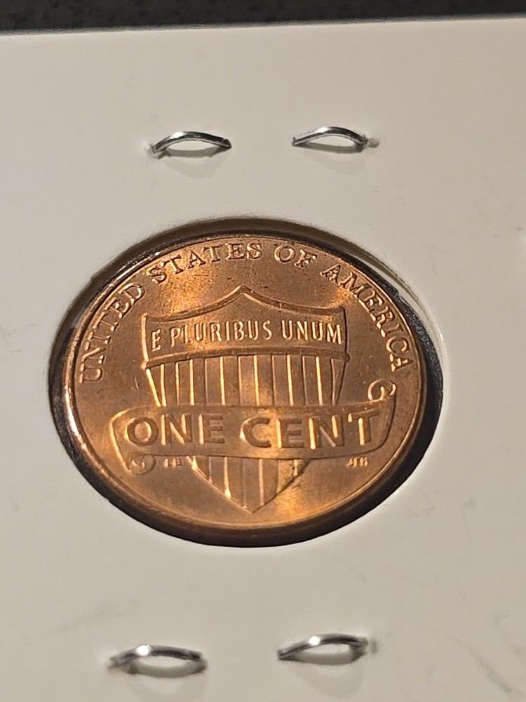 2014 P Red Lincoln Penny Shield Cent 1c