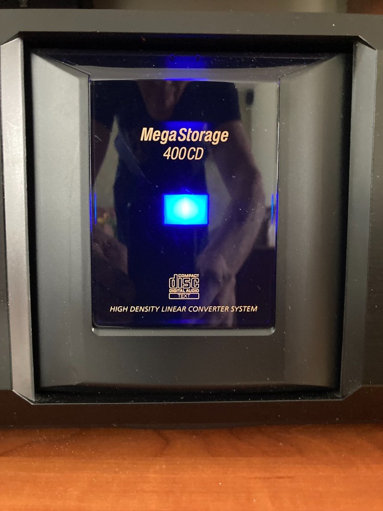Sony CDP-CX400 MegaStorage 400 CD Changer. Pristine condition.