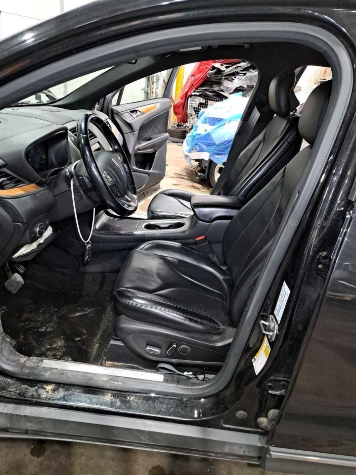 2015 Mkc Display Screen Sku#4347325