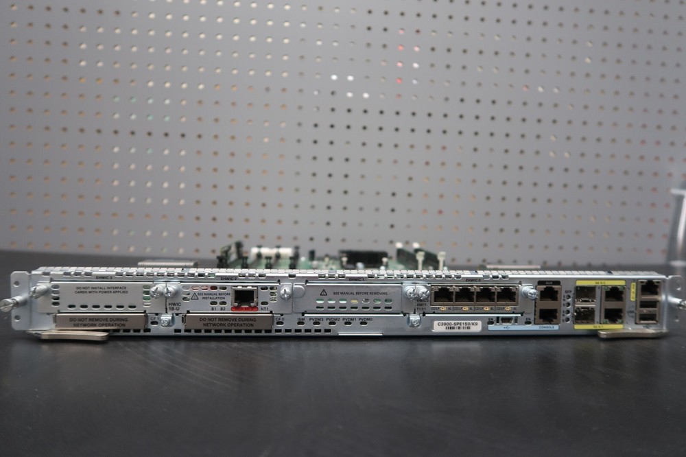 Cisco C3900-SPE150/K9 Router
