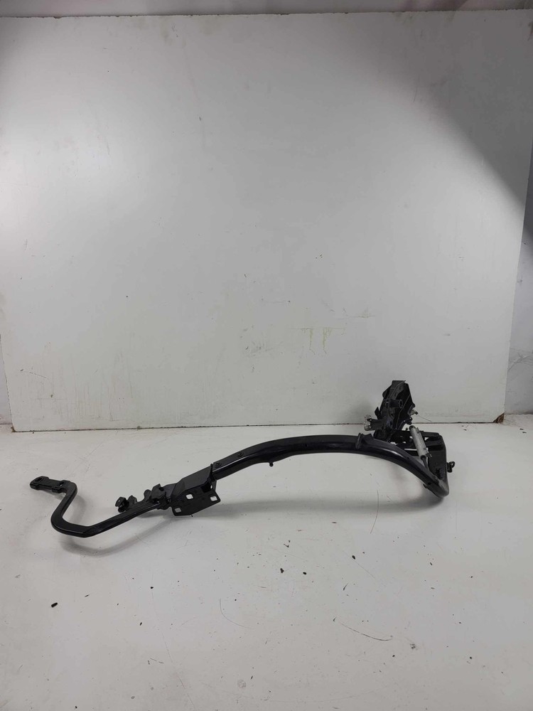 08-13 BMW E93 M3 OEM Right Side Convertible Top Hinge Bracket Linkage