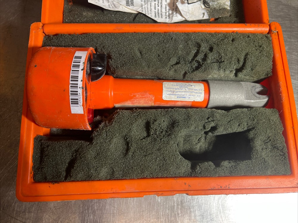 SALISBURY Model WHSCO 4344 Audio Visual AC VOLTAGE DETECTOR. Our #3