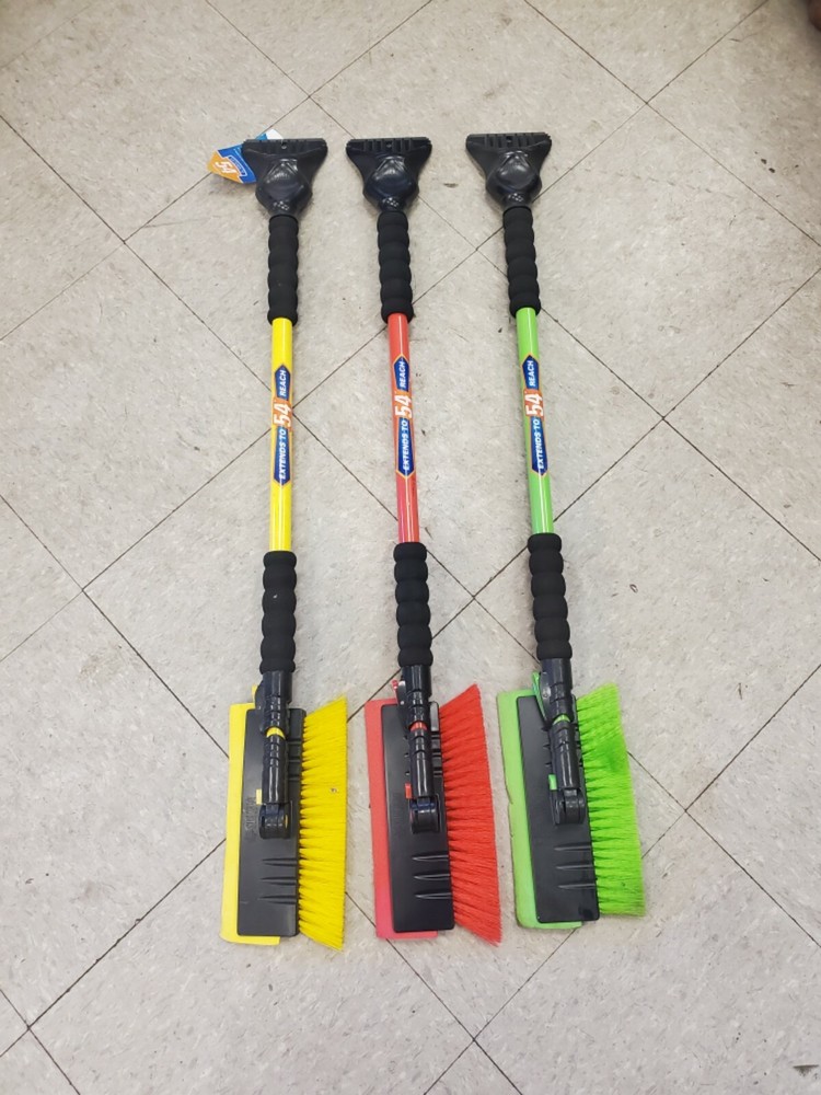 ICE SCRAPPER AVALANCHE