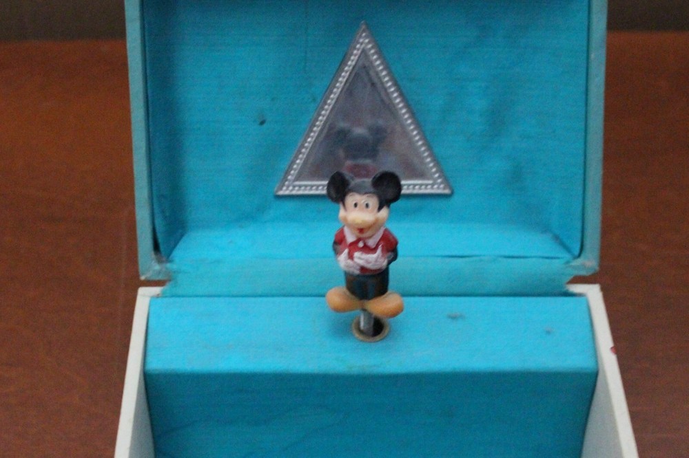 Mickey Mouse Musical jewelry box