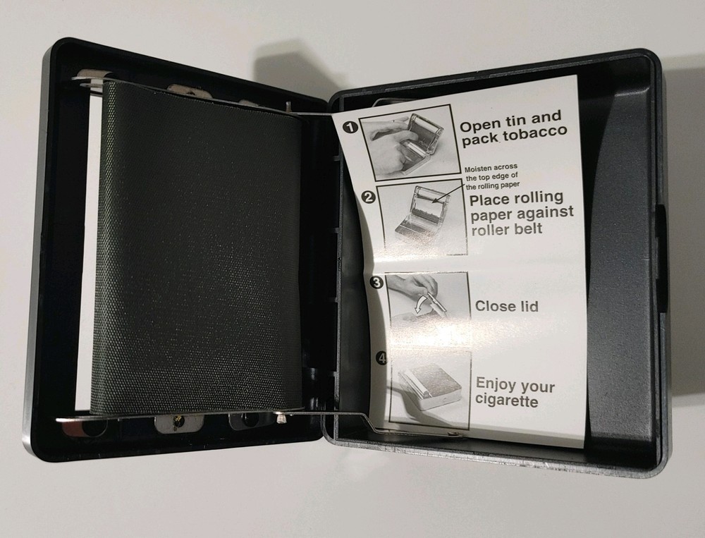 2006 Cigarette Roller Strong Box 'Dragon Lady'/New
