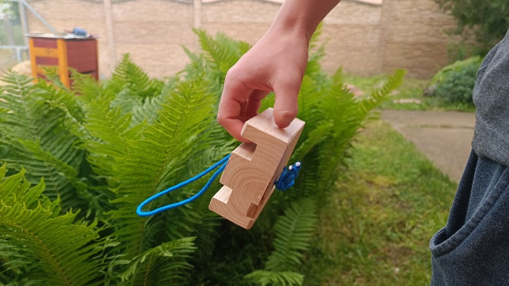 Portable Crimp Block for rock climbing