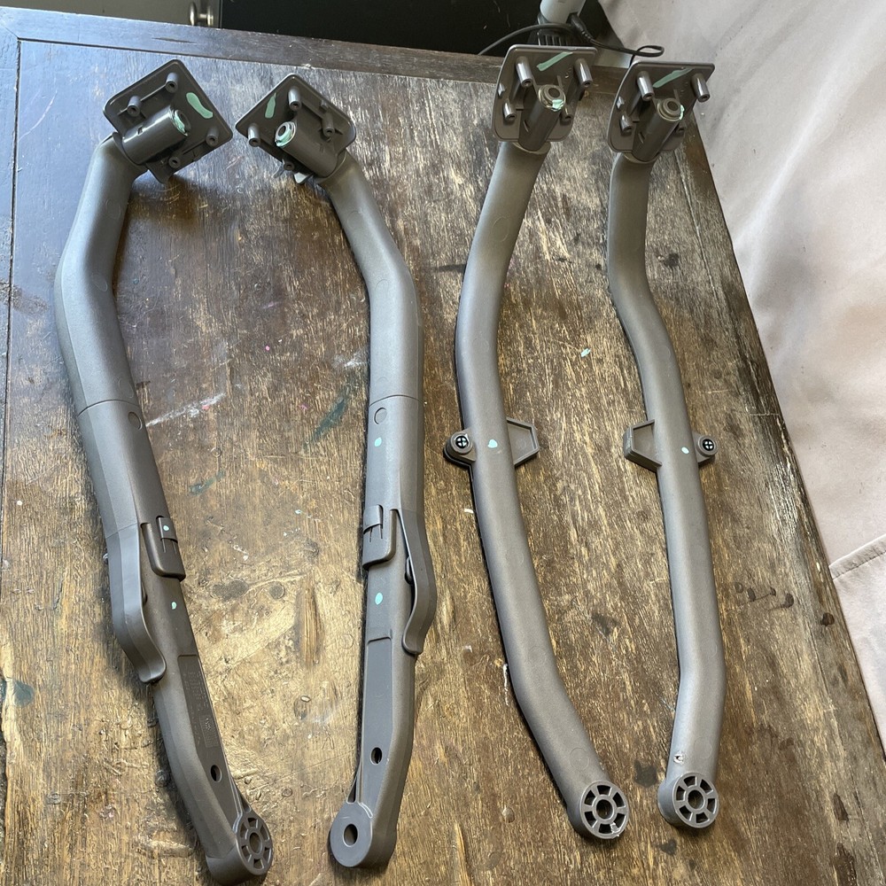 2011 Vovo C70 Luggade Cover Arm 99.00 EACH.