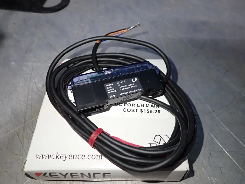 KEYENCE ES-M1 PROXIMITY SENSOR  12250270222