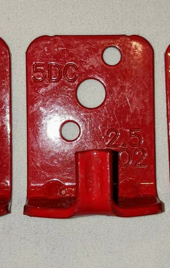 UNIVERSAL MOUNT BRACKET/HANGER for 5 lb FIRE EXTINGUISHER