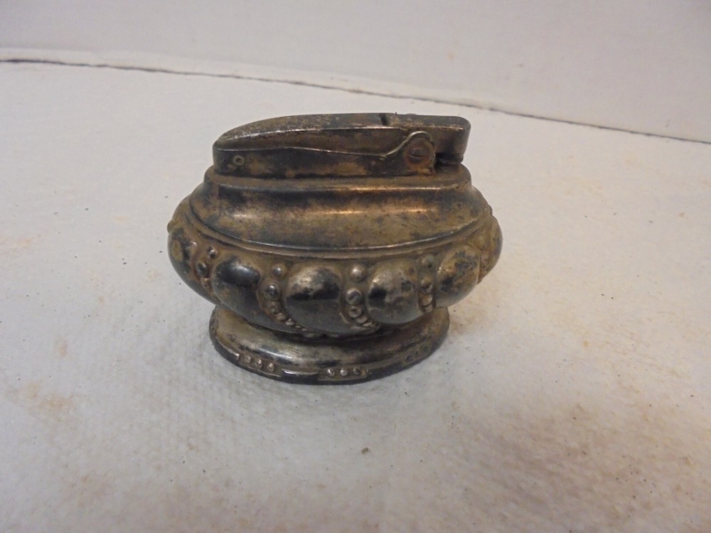 metal table top cigarette lighter ronson crown silver plated retro decor