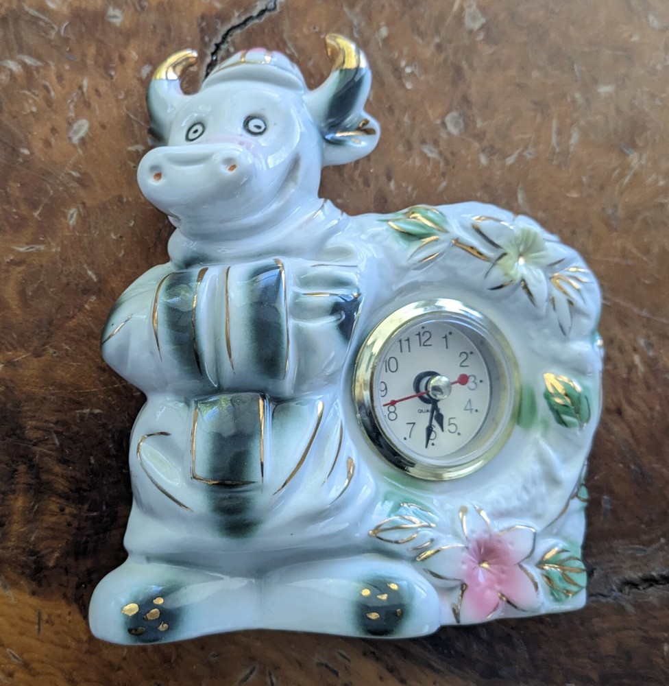 Vintage Hand painted Ceramic Asian Cow Clock