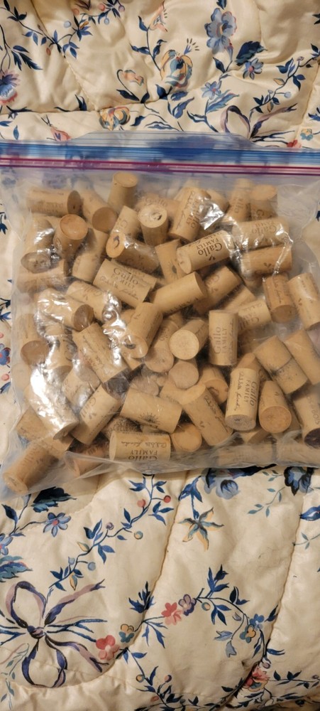 used wine bottle corks