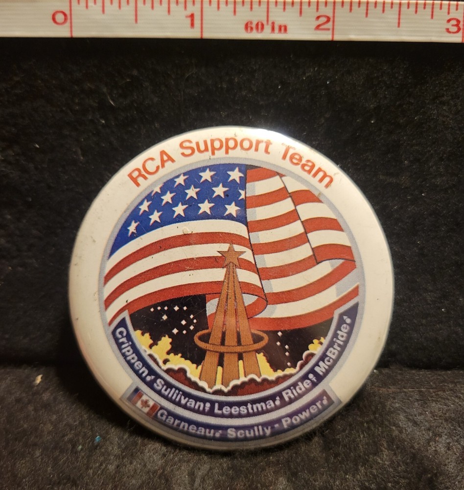 RCA Support Team Space Shuttle STS-41-G NASA button pinback badge pin scratches