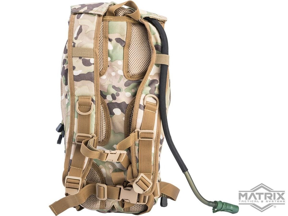 Matrix Padded Adjustable Field Day Pack with 2.5L Hydration System - Camo
