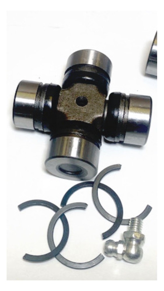 1 UNIVERSAL JOINTS  FITS 2001-2004 SUBARU OUTBACK