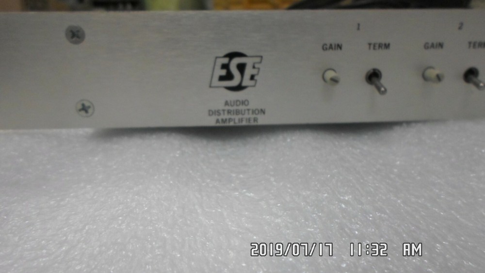 ESE ES-246 AUDIO DISTRIBUTION AMPLIFIER
