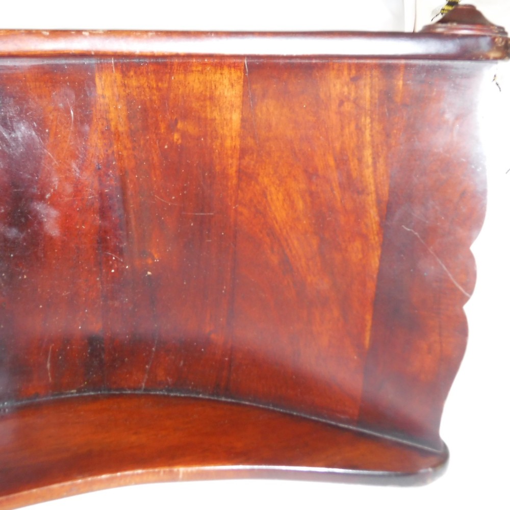Mahogany Cheese Sleigh Antique Used