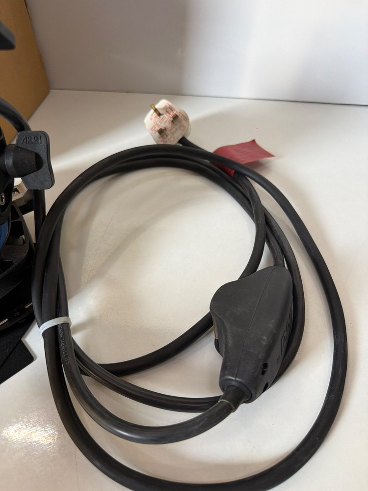 ARRI ARRILITE 750 Plus L3.36700.B Open Face