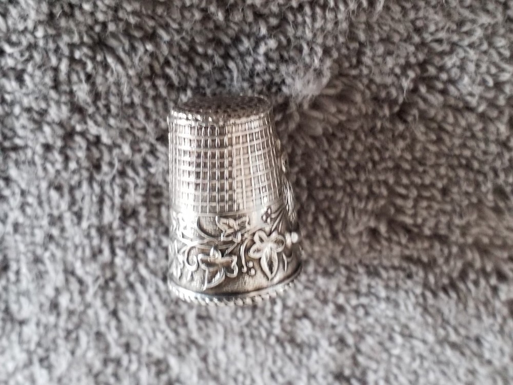 VINTAGE SILVER 925 THIMPEL, OWL IMAGE, USED