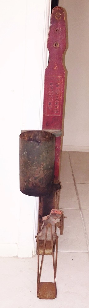 ANTIQUE AMERICAN STANDARD CORN SEED PLANTING TOOL PLANTER