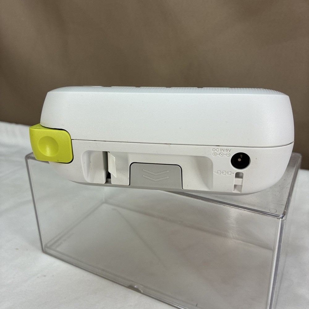 Brother P-Touch PT-D210 Handheld Label Maker Compact White - Tested & Working