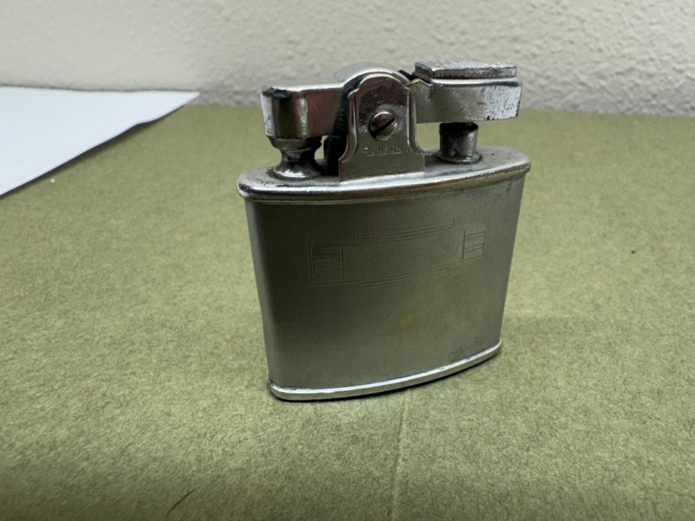 Vintage Ronson Standard Lighter