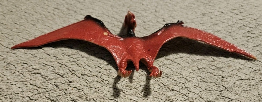 Pteranodon Dinosaur 5.25 Inches Long Red