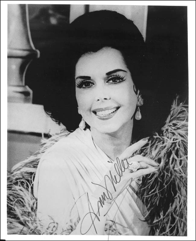 ANN MILLER - AUTOGRAPHED SIGNED PHOTOGRAPH