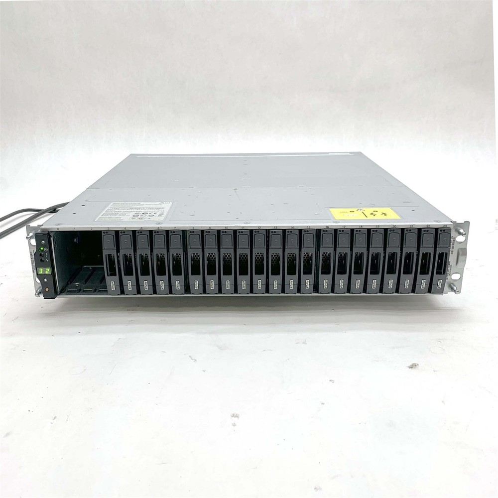 Netapp NAJ-1001 SAS Storage Expansion Array 21x Drive Trays 2x IOM6 Controller