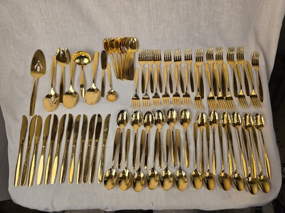 80 Pc Rogers Gold Stainless Flatware. USA.