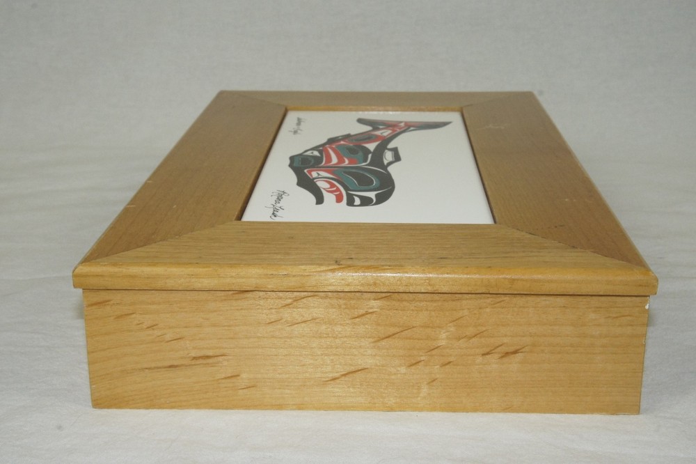 ROXANA LEASK SALMON EAGLE WOOD BOX CERAMIC TILE ART