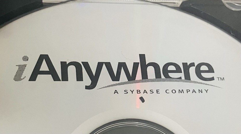 SQL Anywhere Studio Linux v9.0 Developer Edition (2004) Sybase CD Excellent Rare