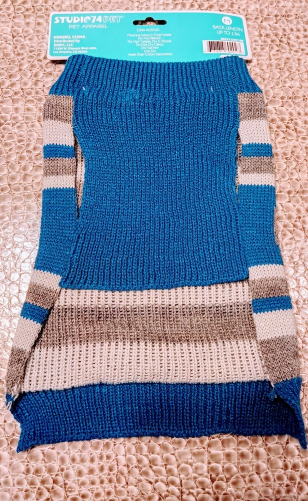 2 Pet Knitted Winter Sweaters (MEDIUM)