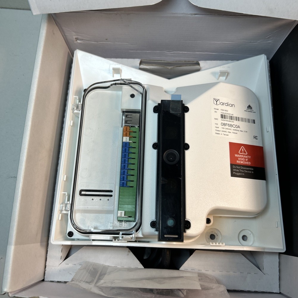 Yardian Wifi Smart 8 Zone Sprinkler Controller & Security Camera Aeon Matrix￼