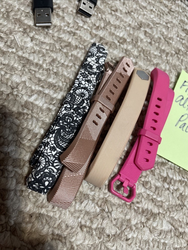 Fitbit ALTA Replacement Parts Pack! X2 Chargers X4 Bands!
