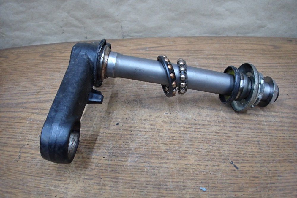 2012 HONDA CB250R LOWER TRIPLE TREE STEERING STEM