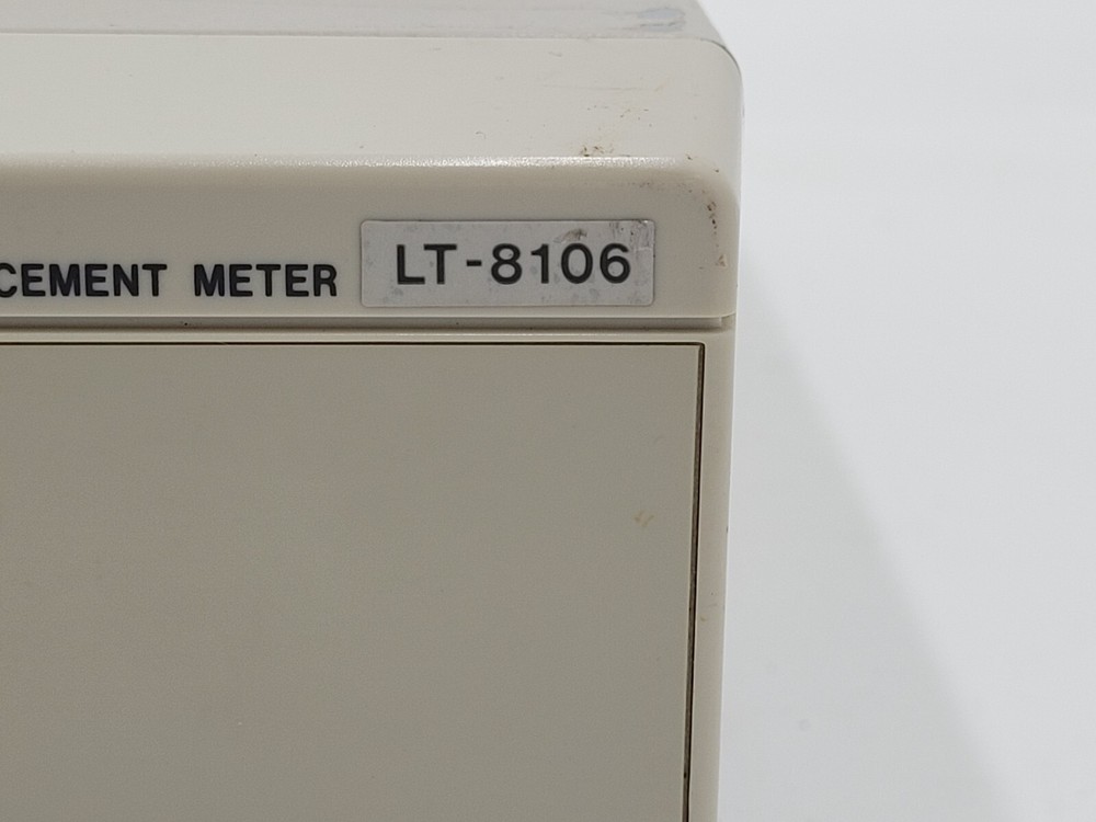 KEYENCE LT-8106 LASER FOCUS DISPLACEMENT METER