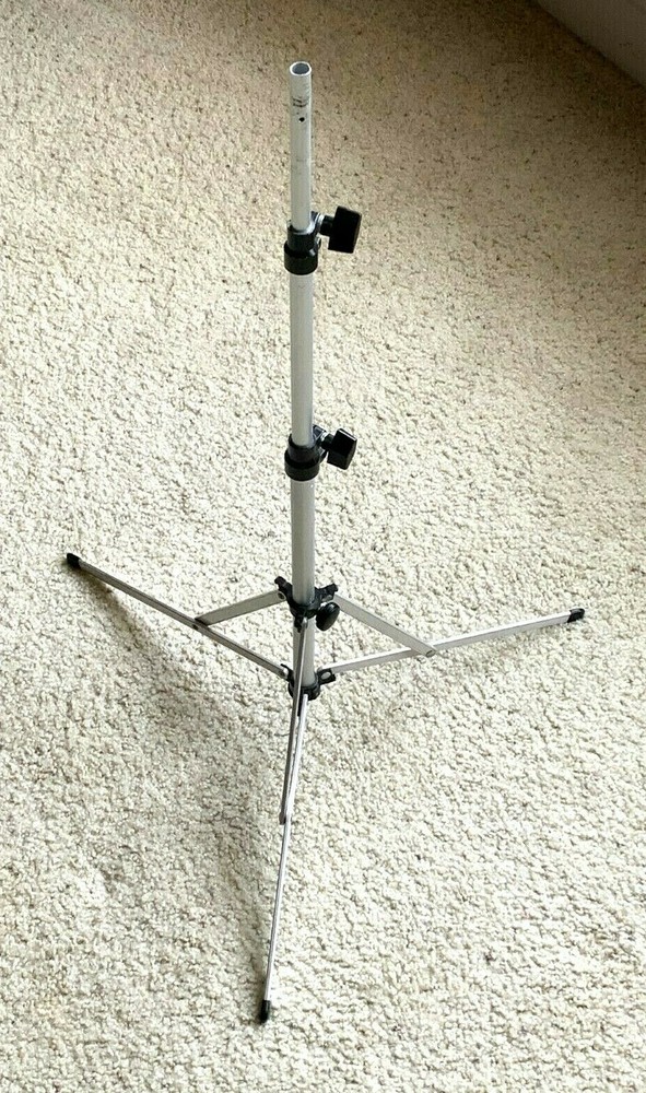 Compact Studio Backlight Tripod Adjustable up to 43" in hight