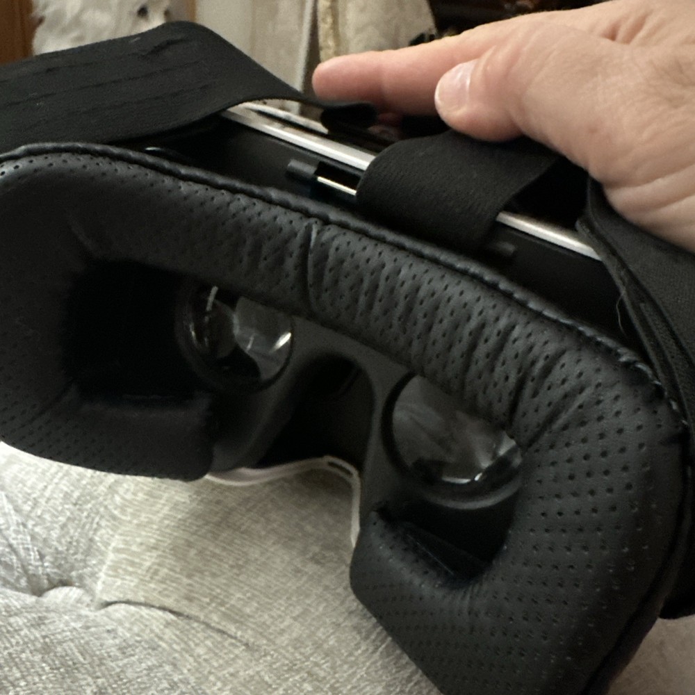 Sharper Image Virtual Reality Smartphone Viewer | 360° Degree Headset