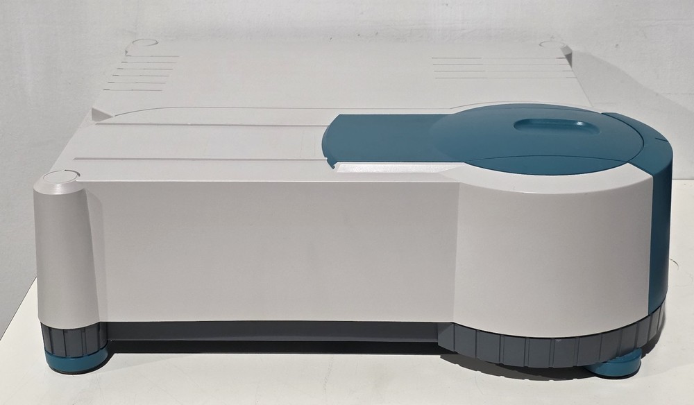 Varian Cary 50 BIO UV/Visible Spectrophotometer