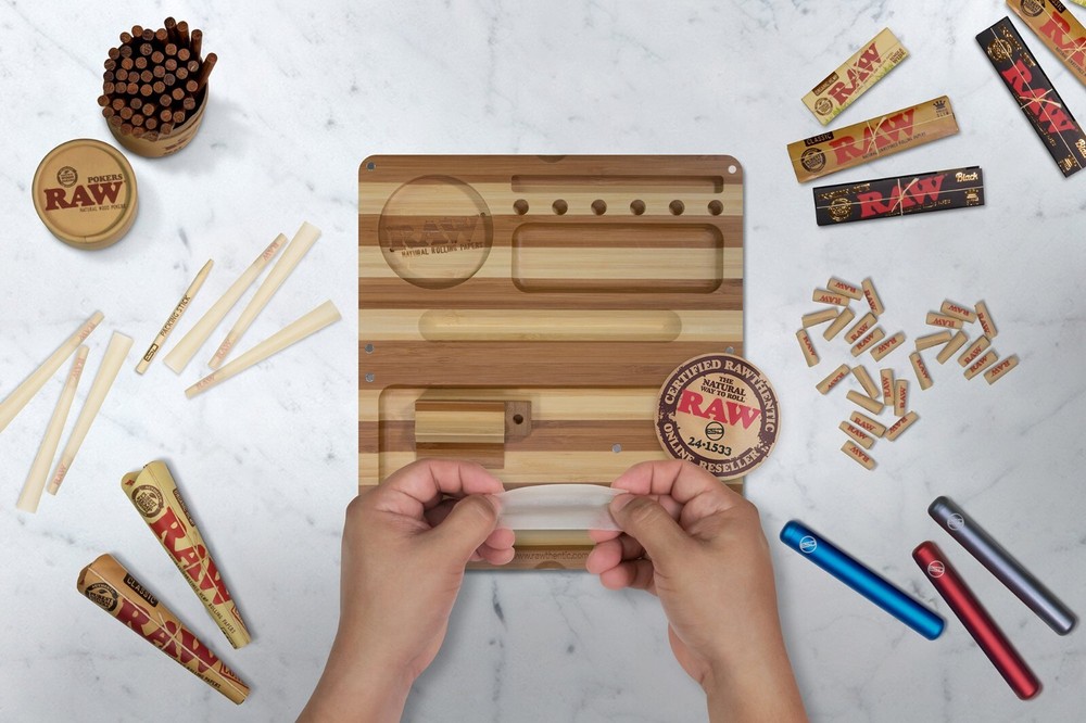 RAW Back Flip Striped Bamboo Rolling Tray
