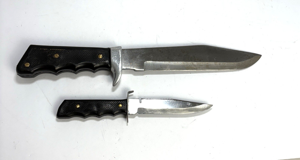 2 Fixed Blade Knife Set with Sheath
