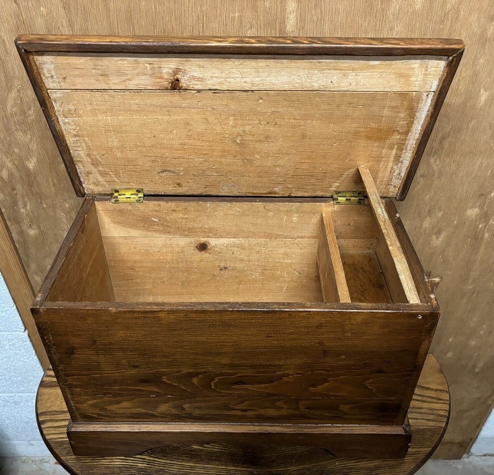 Miniature Salesman Sample Size Blanket Chest
