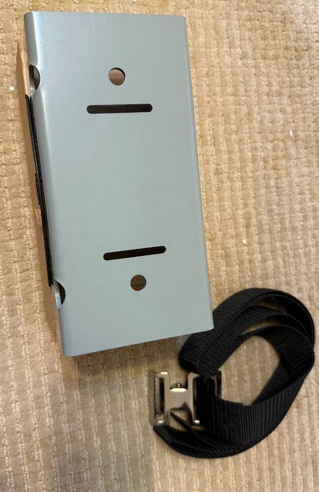 gas cilinder wall bracket