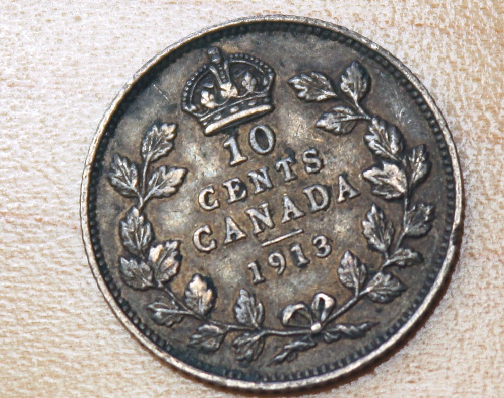 1913 Canada 10 Cents Silver