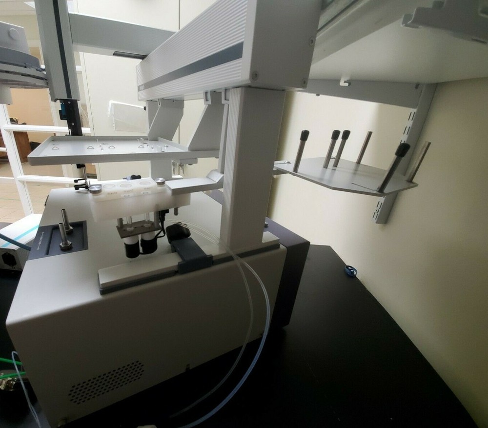 Eksigent HPLC Autosampler and Pump