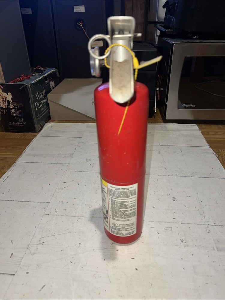 BADGER 250MB-1 Fire Extinguisher