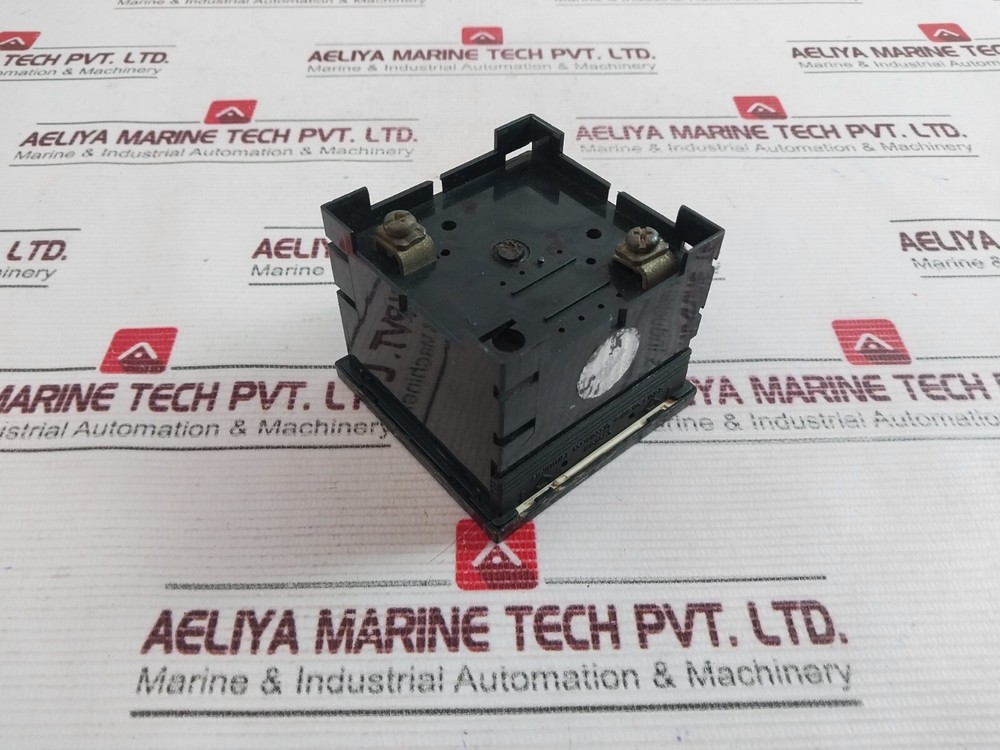 Meco- V M172 Analog Voltmeter 0 – 30 V